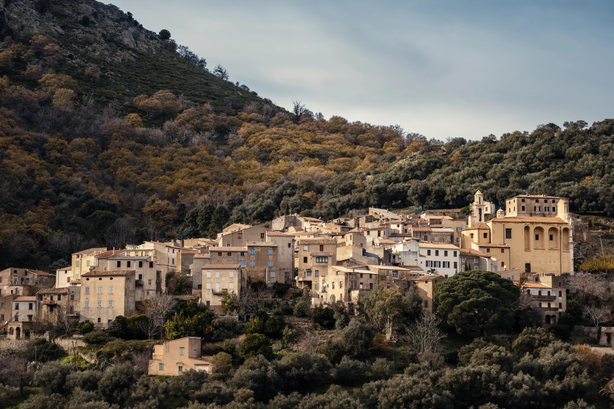 Village typique de Balagne à proximité de l'hôtel San Andrea entre Calvi et Île Rousse